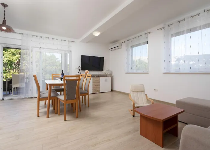Appartement With Parking Spaces Baska, Krk - 19529
