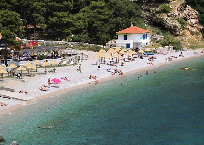 Appartement With Parking Spaces Baska, Krk - 19529 *