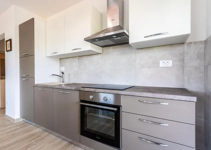 With Parking Spaces Baska, Krk - 19529 Apartamento